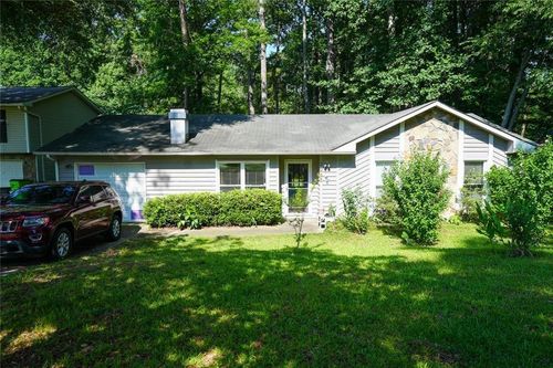 8265 Park Ridge Dr, Riverdale, GA, 30274-4351 | Card Image