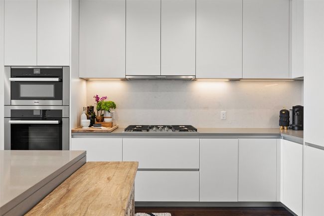 APT-2202 - 501 West Ave, Condo with 1 bedrooms, 2 bathrooms and null parking in Austin TX | Image 6