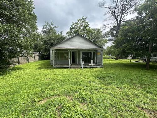 302 W Jackson, Kosse, TX, 76653-3722 | Card Image