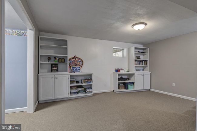 8802 Dundee Dr, House other with 3 bedrooms, 4 bathrooms and null parking in FREDERICKSBURG VA | Image 34