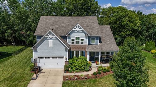 8739 Elysee Cir, Washingtn Twp, OH, 45458-2959 | Card Image