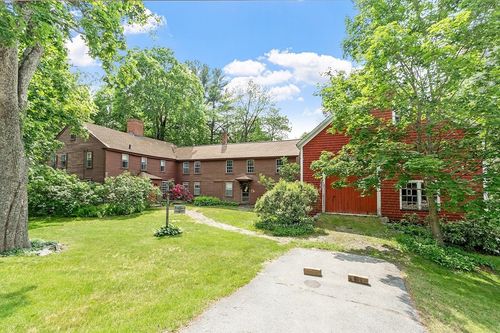 73 Mammoth Rd, Pelham, NH, 03076 | Card Image