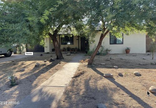 4232 N 15th Dr, Phoenix, AZ, 85015-4711 | Card Image