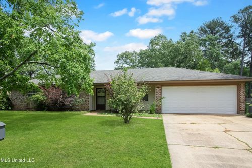 54 Willowbrook Ln, Brandon, MS, 39042-2150 | Card Image