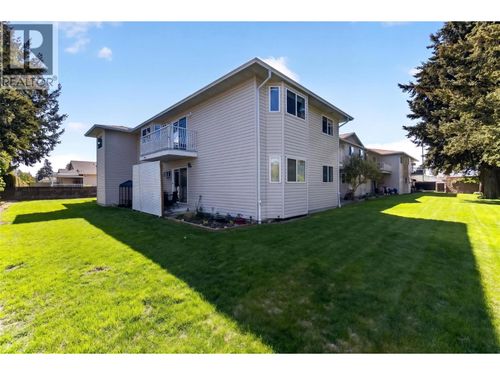 215-211 Kildonan Avenue, Enderby, BC, V4Y6A2 | Card Image
