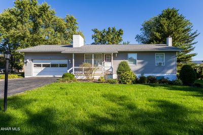 63 Michaels Drive, House other with 3 bedrooms, 2 bathrooms and null parking in Hollidaysburg PA | Image 1