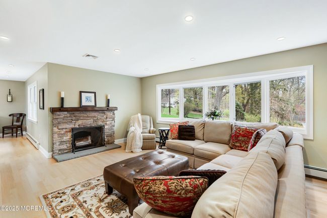 Woodburning fireplace easily converted to gas | Image 10