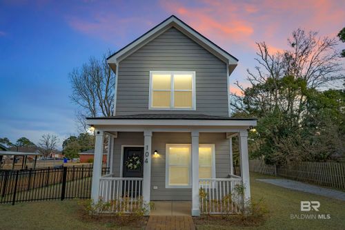 104 Ne 3rd St, Summerdale, AL, 36580 | Card Image
