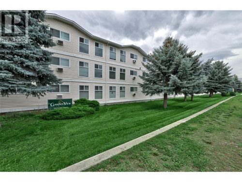 218 - 1760 Brunner Ave, Condo with 2 bedrooms, 1 bathrooms and 2 parking in Kamloops BC | Card Image