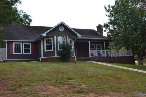 1106 Way Thru The Woods Sw, Decatur, AL, 35603-1285 | Card Image