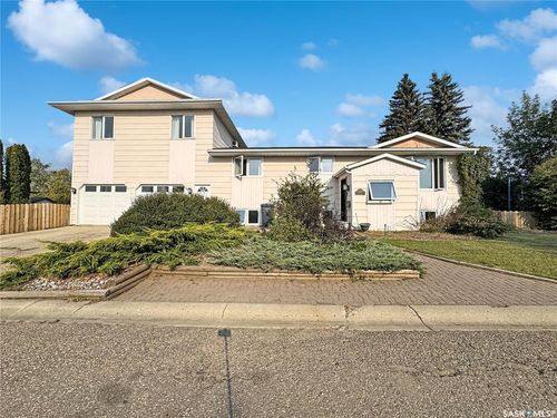 11345 Clark Dr, North Battleford, SK, S9A3P6 | Card Image