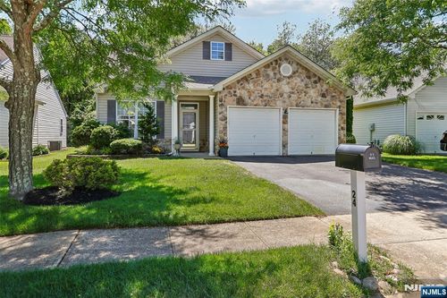 24 Morning Glory Ct, Brick, NJ, 08724-2789 | Card Image