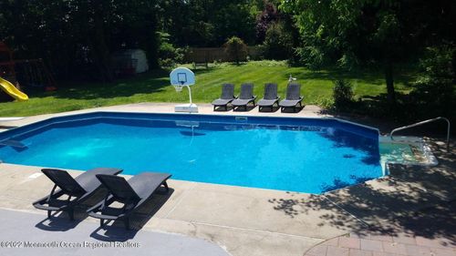 634 Westwood Ave, Long Branch, NJ, 07740-5009 | Card Image