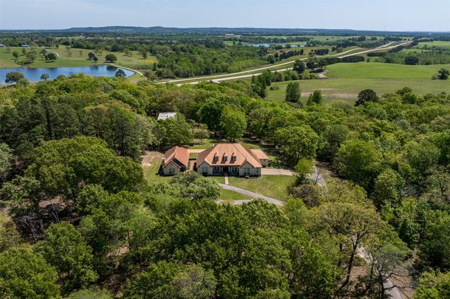 8597 Fallow Run, House other with 4 bedrooms, 4 bathrooms and null parking in Larue TX | Image 4