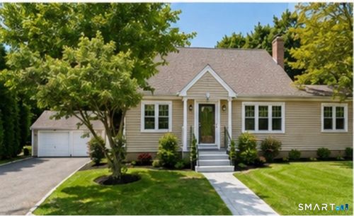 38 City Hill Ct, Naugatuck, CT, 06770-3203 | Card Image