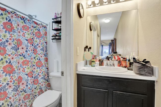 3513 Nw 29 Th Ct, Townhouse with 2 bedrooms, 3 bathrooms and null parking in Lauderdale Lakes FL | Image 19