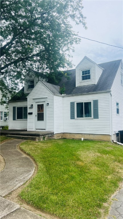 Roemer Blvd, Farrell, PA 16121