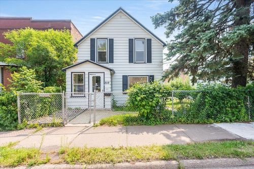 818 E 3rd St, Duluth, MN, 55805 | Card Image