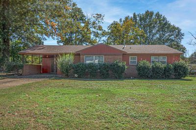 215 Jeanne Dr, House other with 3 bedrooms, 2 bathrooms and null parking in Memphis TN | Image 1