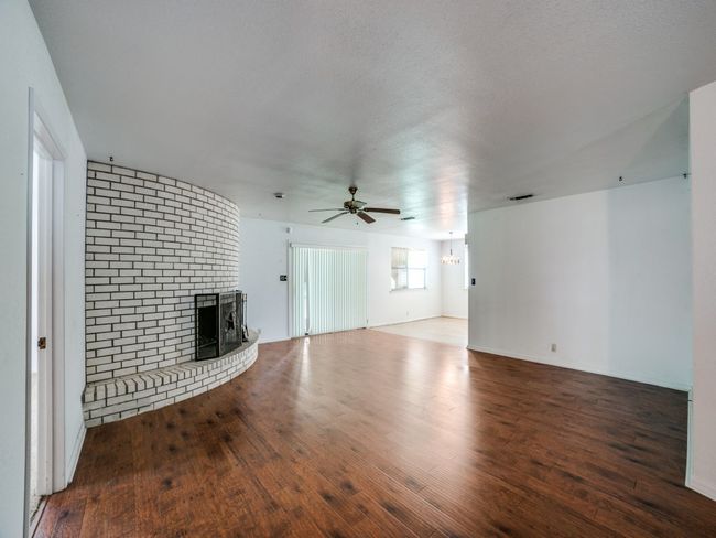235 Wedgewood Ln, Home with 2 bedrooms, 2 bathrooms and 2 parking in Kerrville TX | Image 5