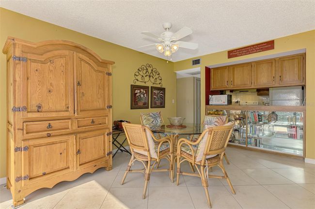 APT-832 - 1200 Cove Ii Pl, Condo with 2 bedrooms, 2 bathrooms and null parking in SARASOTA FL | Image 12