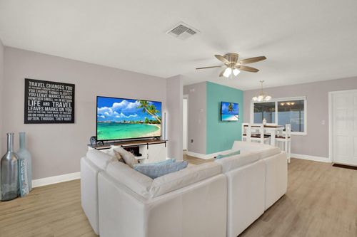 6414 Indiana Ave, NEW PORT RICHEY, FL, 34653-3225 | Card Image