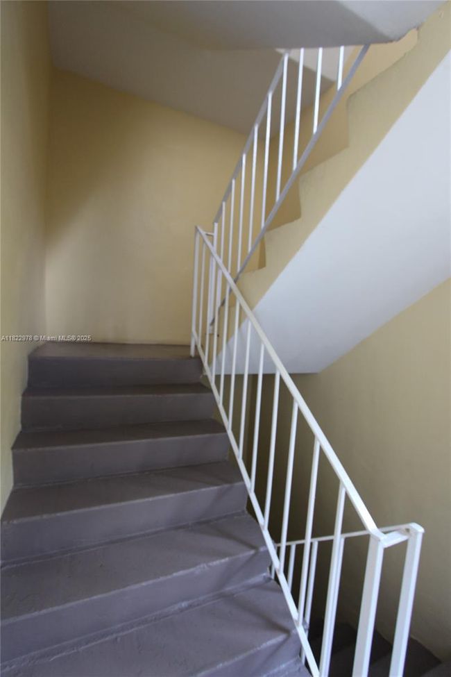 APT-202 - 427 Santander Ave, Condo with 0 bedrooms, 1 bathrooms and null parking in Coral Gables FL | Image 13