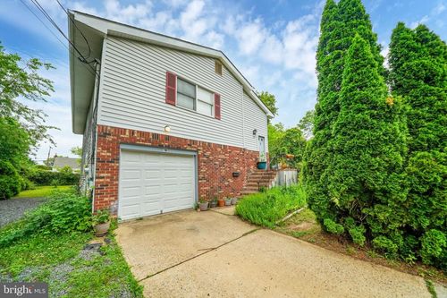 119 Clinton St, Hightstown, NJ, 08520-3201 | Card Image