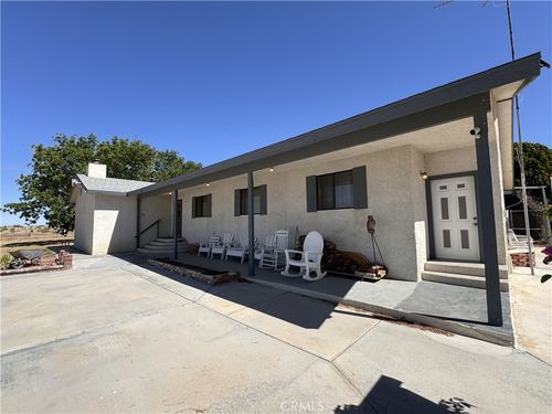 35648 Mountain View Rd, Hinkley, CA, 92347 | Card Image