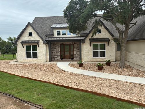 111 Ashton Oaks, New Braunfels, TX, 78132-5201 | Card Image