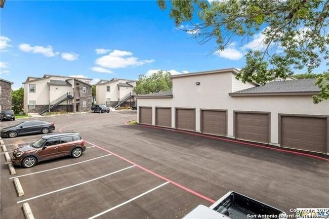 UNIT-12 - 3067 View Ridge Dr, Condo with 2 bedrooms, 3 bathrooms and 2 parking in Spring Branch TX | Image 23