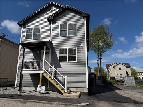 11 Millard Street, Providence, RI, 02905 | Card Image
