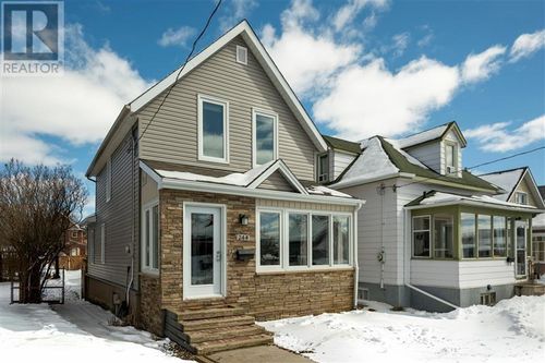 244 Van Horne St, Thunder Bay, ON, P7A3E7 | Card Image