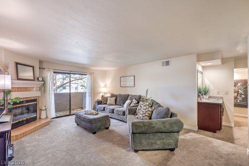 2007-2451 N Rainbow Blvd, Las Vegas, NV, 89108-4502 | Card Image