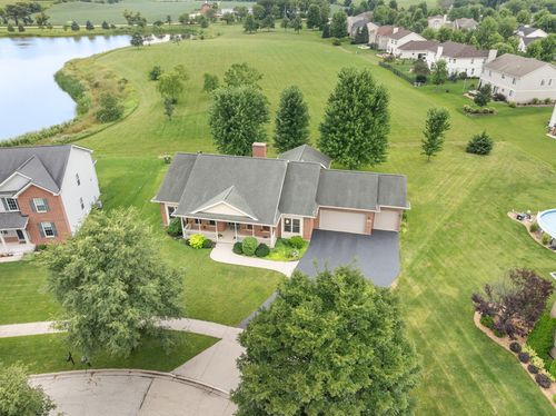403 Jake Ct, Hampshire, IL, 60140-8279 | Card Image