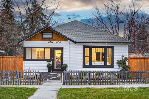 1806 W Washington St, Boise, ID, 83702-3927 | Card Image