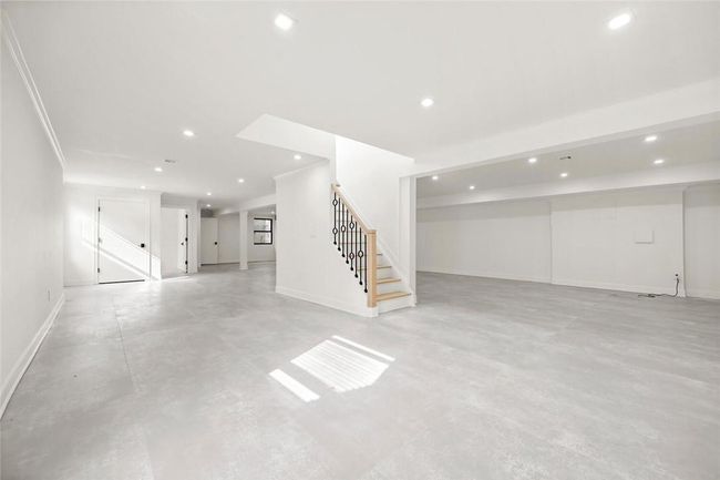 14 White Plains Rd, House other with 4 bedrooms, 4 bathrooms and 3 parking in Bronxville NY | Image 24