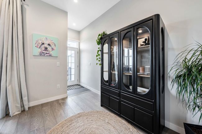 2523 21 St Sw, Home with 4 bedrooms, 3 bathrooms and 2 parking in Calgary AB | Image 15