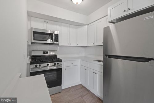 1st-floor-2409 Manor Rd, HAVERTOWN, PA, 19083-5233 | Card Image