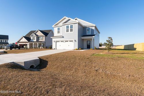 209 Shadow Grass Ct, Stella, NC, 28582-0029 | Card Image