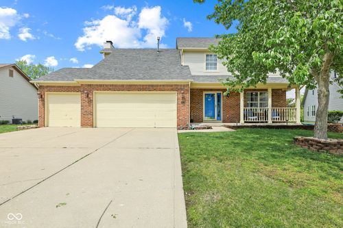 3362 Shore Dr, Greenwood, IN, 46143-8822 | Card Image