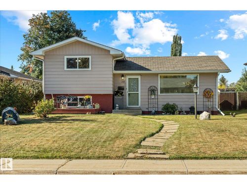 10 Brookside Cres, Spruce Grove, AB, T7X1B7 | Card Image