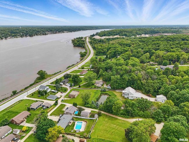 21704 283 Rd Ave, House other with 4 bedrooms, 3 bathrooms and null parking in Le Claire IA | Image 6