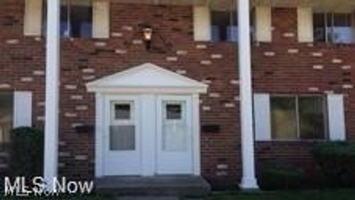 628 S Shore Ct, Vermilion, OH, 44089-1938 | Card Image