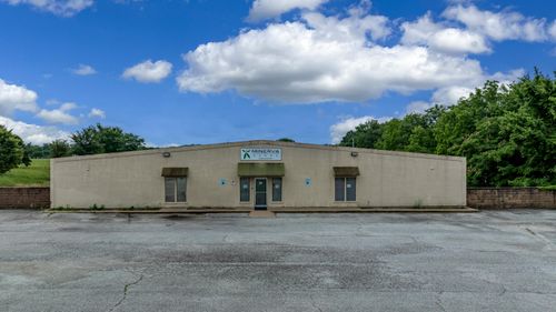 39026 S Highway 82, Vinita, OK, 74301-6744 | Card Image