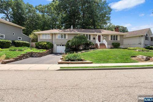 168 Rafkind Road, Bloomingdale, NJ, 07403 | Card Image
