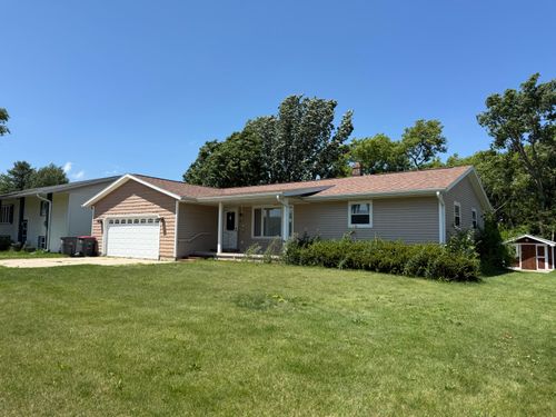 213 Emerald Dr, REESEVILLE, WI, 53579-9683 | Card Image