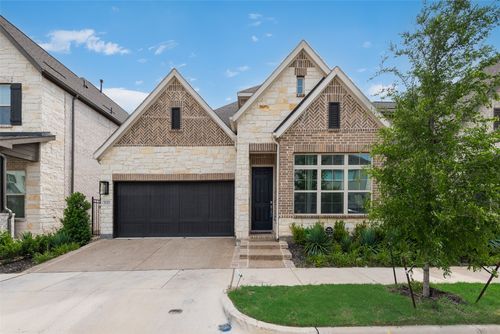 3132 Cliff Swallow Ln, Arlington, TX, 76005-3307 | Card Image