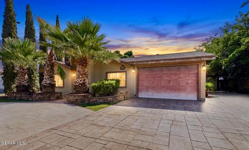 706 Blake Pl, El Paso, TX, 79928-7653 | Card Image
