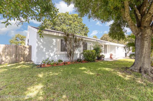 1675 Fairfield Cir Ne, Palm Bay, FL, 32905-3801 | Card Image